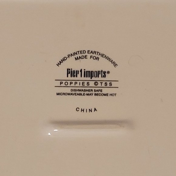 Pier 1 "Poppies" Dinner Plate 10.5 Inches - Picture 7 of 7